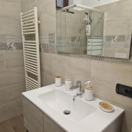 Casa Leo Malpensa Apartament *