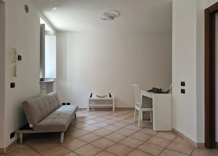 Casa Leo Malpensa * Samarate